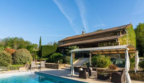 Three-Bedroom Holiday Home 
