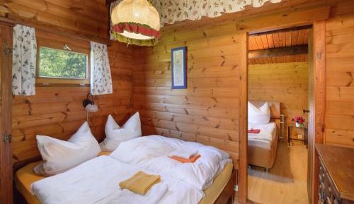 One-Bedroom Holiday Home