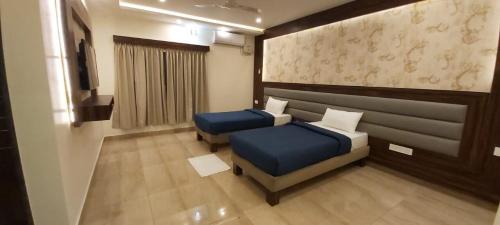 Classic Triple Room