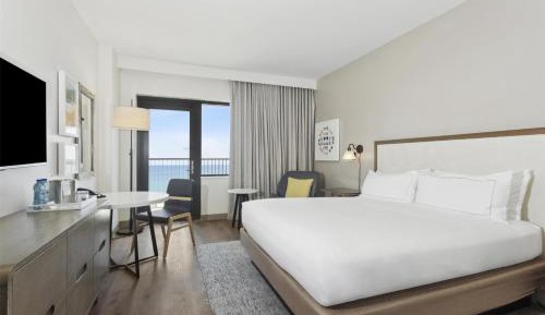 King Room with Balcony and View