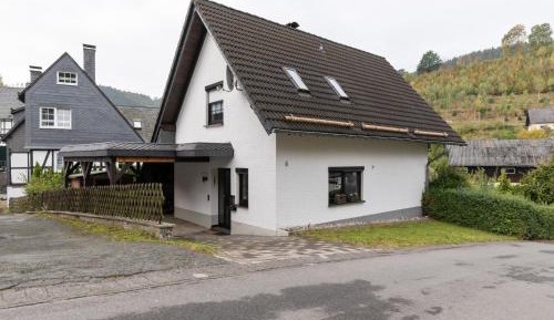 Two-Bedroom Holiday Home