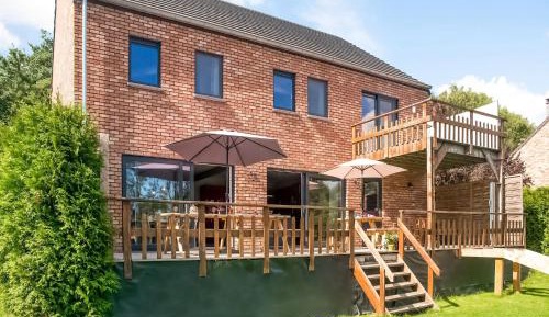 Five-Bedroom Holiday Home