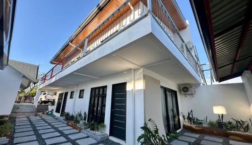 Three-Bedroom Townhouse