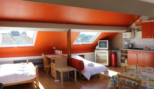 Triple Room with Shower