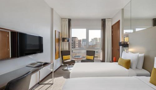 Centro Room - Twin Beds