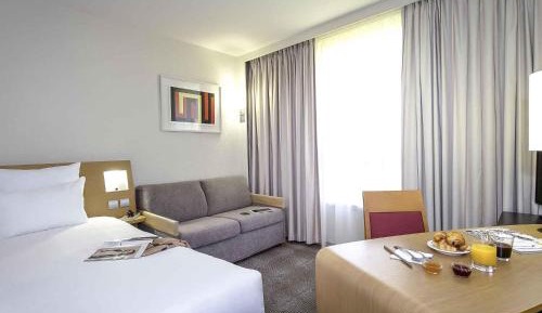 Superior Queen Room with Sofa