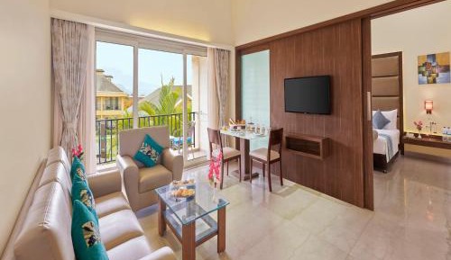Junior Suite with Balcony