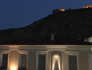Deluxe Studio with Balcony and Castle View