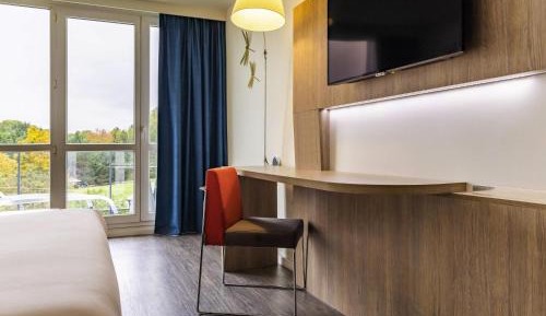 Superior Double Room with Sofa Bed and Golf Course View