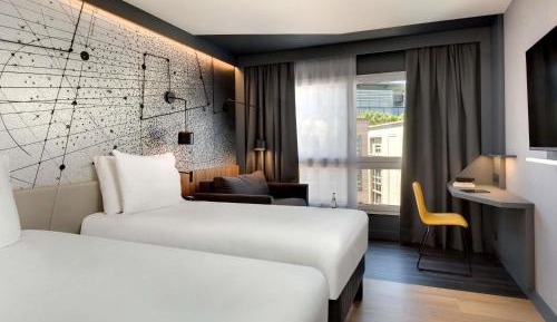 Standard Twin Room - Non-Smoking