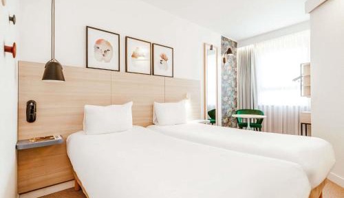 Standard Twin Room