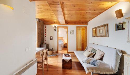 Superior One-Bedroom Apartment