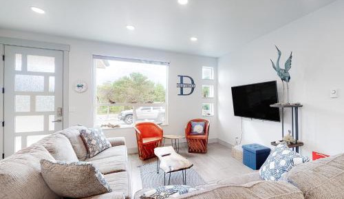 Two Bedroom Apartment 