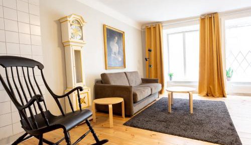 Studio Apartment