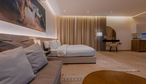 Studio Apartment