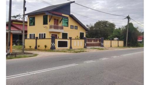 Three-Bedroom Vacation Home 