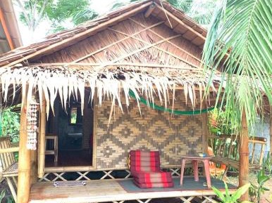 Bungalow with Garden View