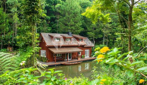 Mooi Lake House
