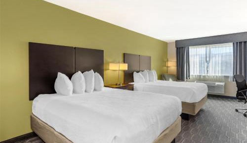 Queen Room with Two Queen Beds
