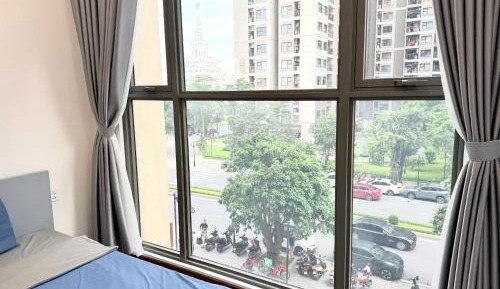 Two-Bedroom Apartment with Balcony