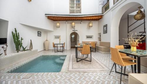 Double Room with Pool View