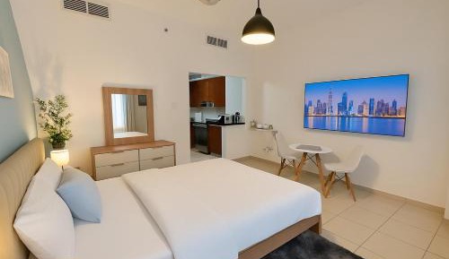 Studio with Lake View