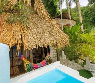 Bungalow Deluxe with pool view