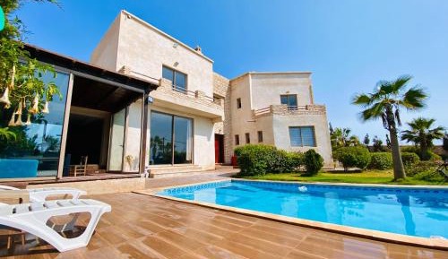 Villa with Sea View