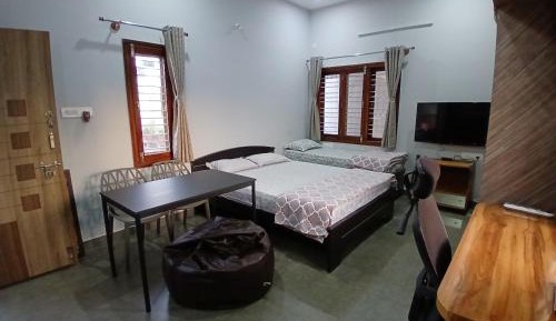 Triple Room with Private Bathroom