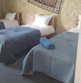 Triple Room with Private Bathroom