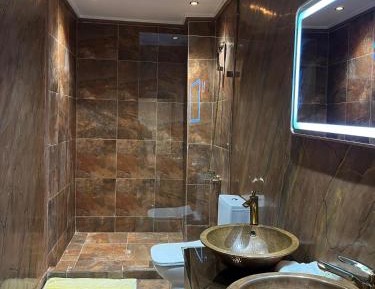 Royal Suite