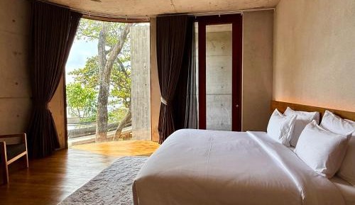 King Suite with Ocean View