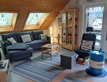 Apartment with Lake View