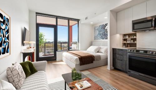 Studio Apartment