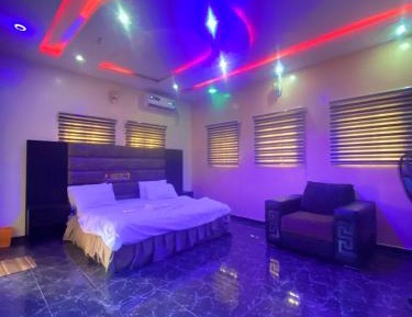 Four-Bedroom Luxury Apartment