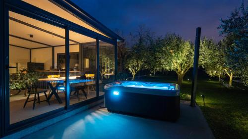 One-Bedroom Villa