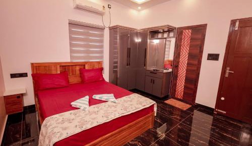 Two-Bedroom Apartment with Balcony and Terrace