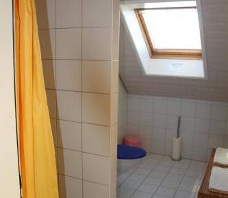 Single Room with Shared Bathroom