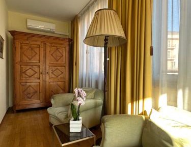 Large Double Room