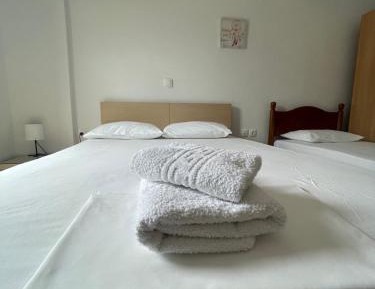 Basic Triple Room