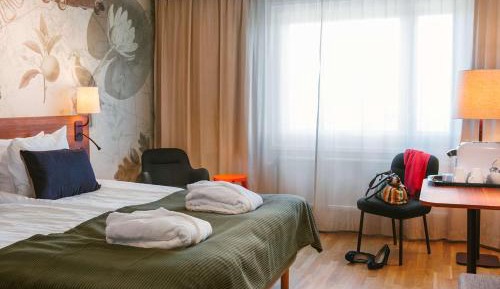 Standard King Room