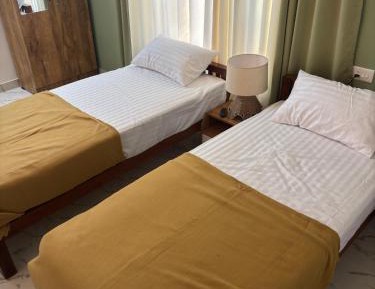 Economy Twin Room
