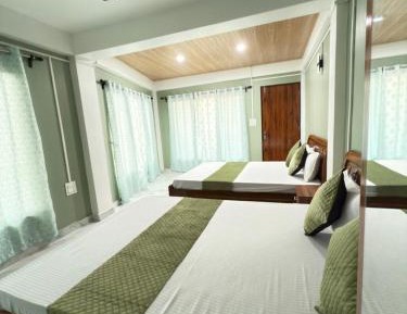Family Room with Mountain View