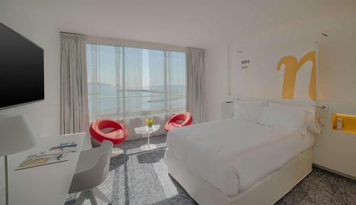 Nhow Sea View Room