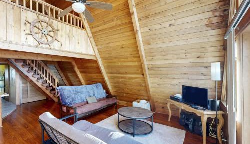 Two Bedroom Holiday Home