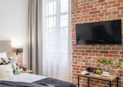 Standard King Room