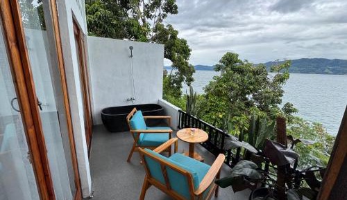 Deluxe Double Room with Bath
