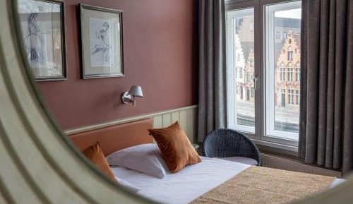 Double Room Canal View