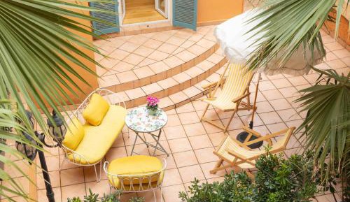 Deluxe Double Room with Terrace