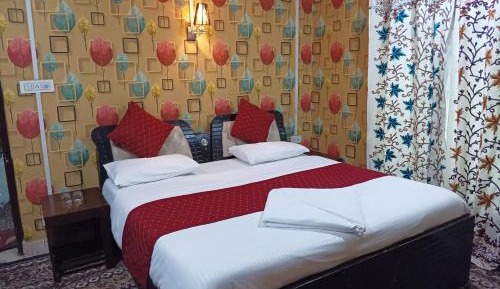Double Room with Mountain View